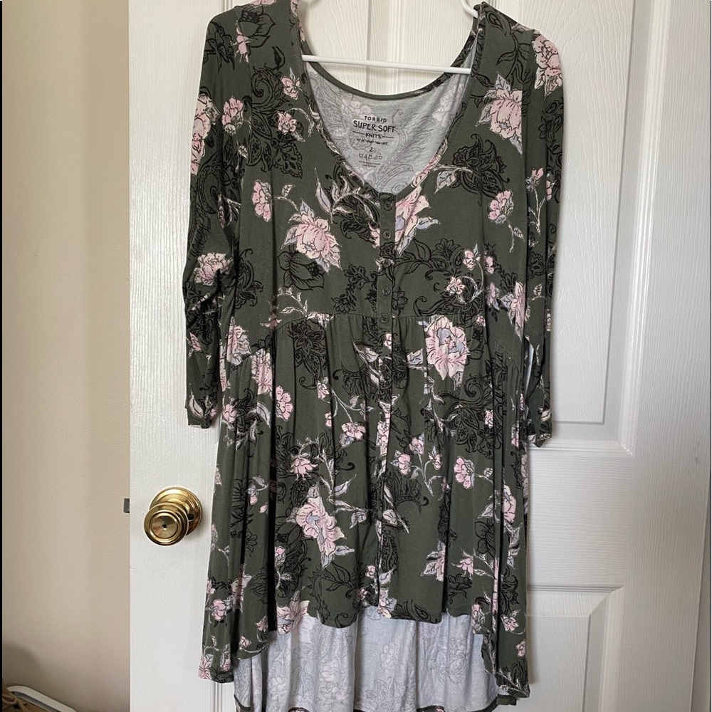 Torrid Tunic